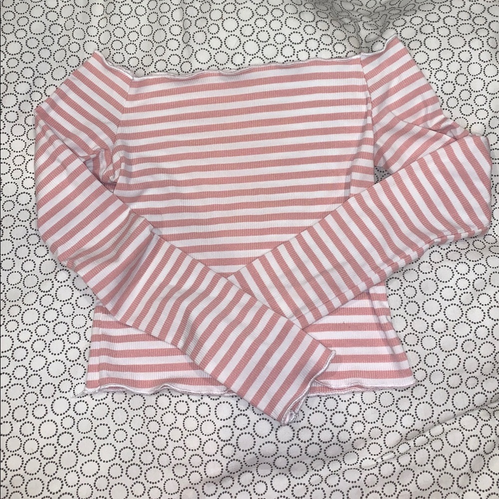 Striped Longsleeve (Over The Shoulder)